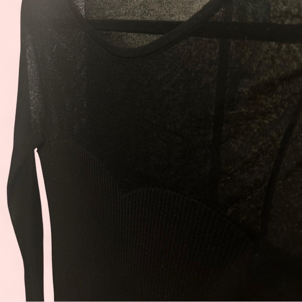 Chic Sheer Ribbed Sweater -Small - Picture 3 of 4